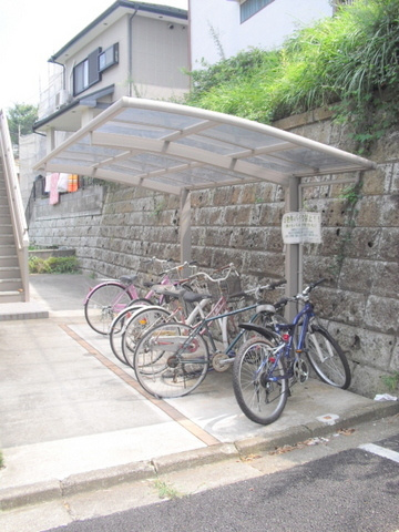 メゾン　タイセイのその他共用部分|屋根付き敷地内駐輪場