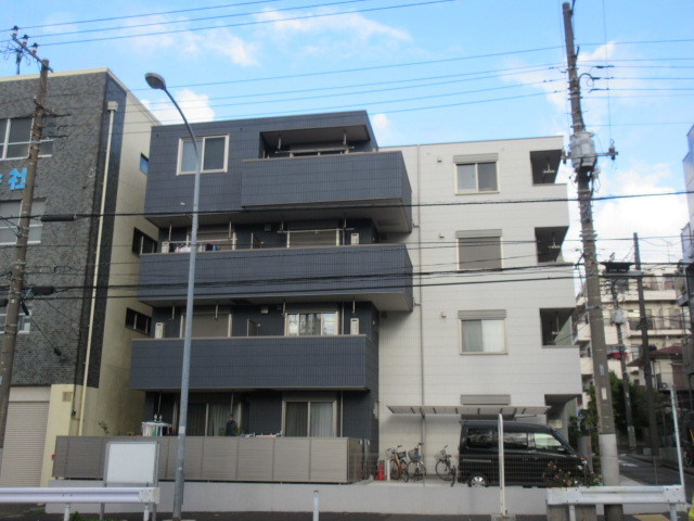 Ｌｕｍｉｅｒｅ　Ｙｏｋｏｈａｍａの外観|２０１８．９完成　オートロック付の旭化成へーベルメゾン