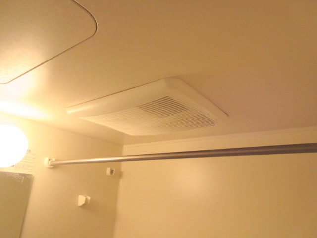 ＨＩＬＬＳ　ＫＯＢＡＹＡＳＨＩⅡの浴室|浴室暖房乾燥機能付き