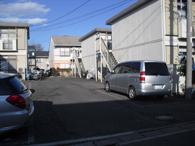 シティハイム　ベルメゾンＤの駐車場|敷地内駐車場