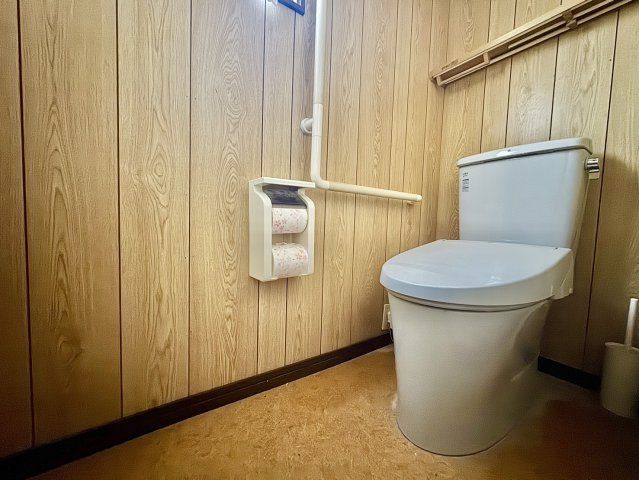 日立市東金沢町中古戸建のトイレ