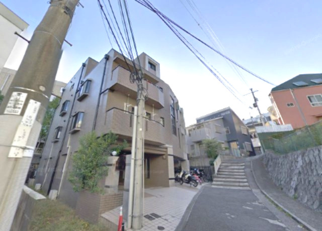 ベルライオンズ山本の外観