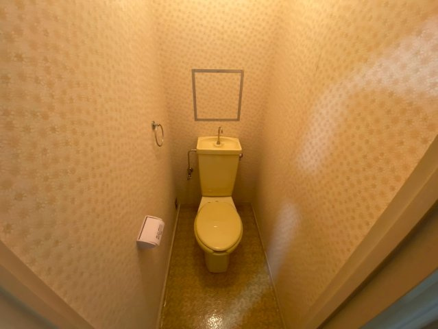 芦屋緑1住宅3号棟のトイレ