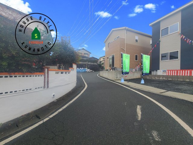 熊本市西区花園7丁目第7-6棟（1号棟）の前面道路含む現地写真|前面道路です。