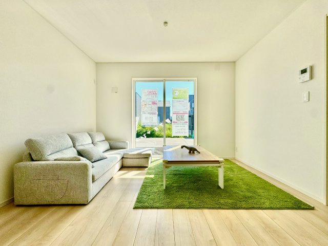 【居間・リビング】クレイドルガーデン鯖江市下河端町第６あと１棟