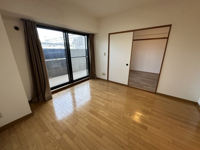 APAガーデンコート鳳西町の居間・リビング