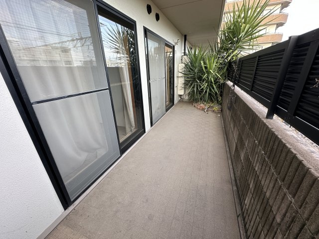 APAガーデンコート鳳西町のバルコニー