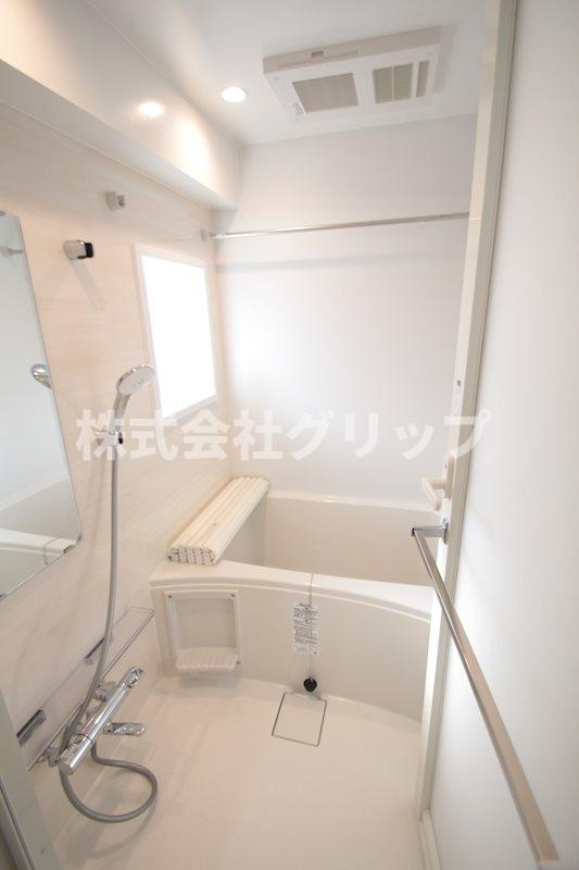 アークヒルズ横浜英町の浴室