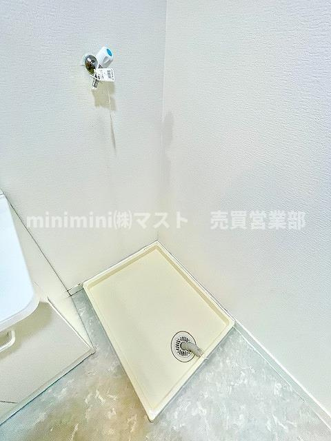 日商岩井京橋ハイツのランドリースペース
