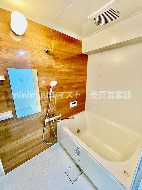 日商岩井京橋ハイツの浴室