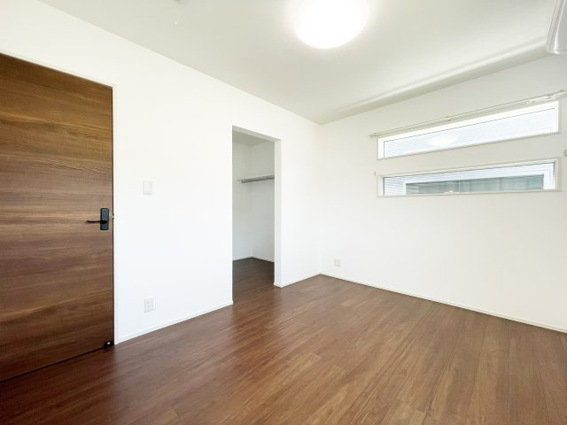 フィットセル北小松島の居間・リビング