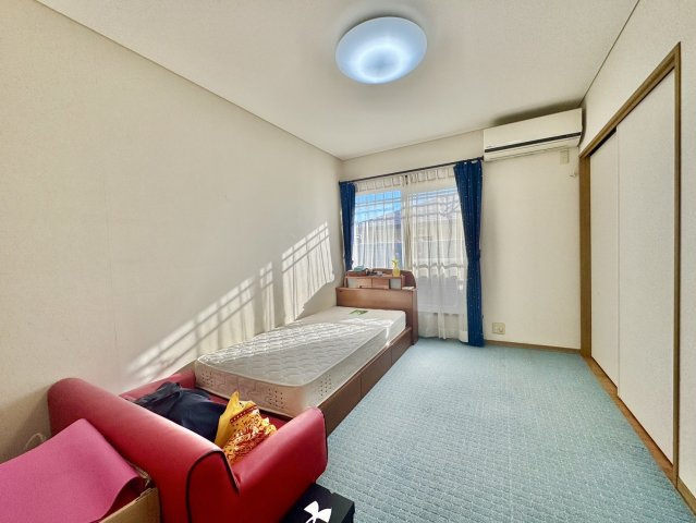 日立市かみあい町中古戸建の洋室