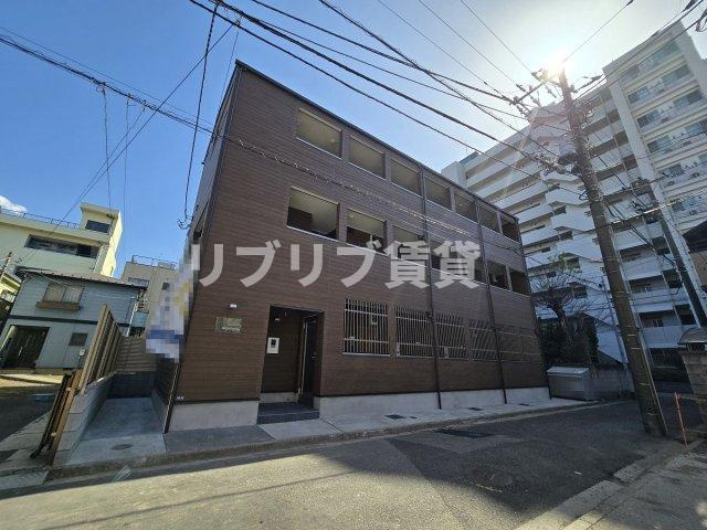クアトロ本千葉の外観