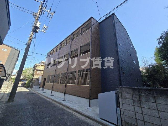 クアトロ本千葉の外観