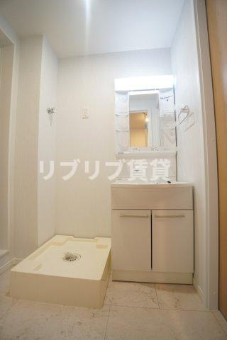 クアトロ本千葉の洗面所