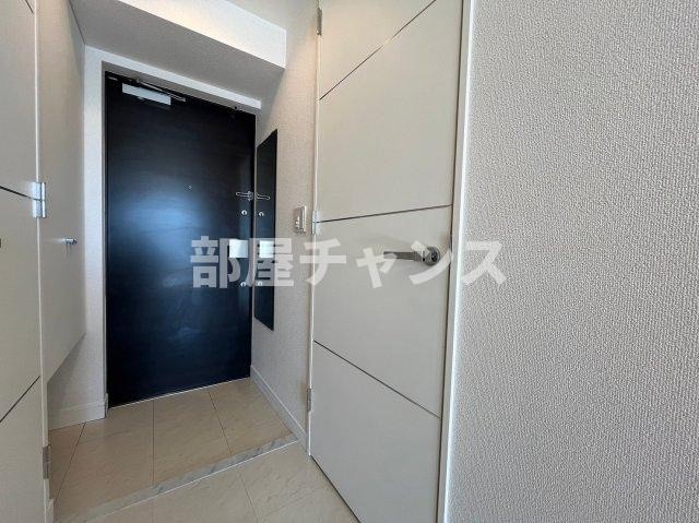 リエス東別院の玄関