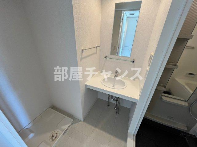 リエス東別院の洗面所