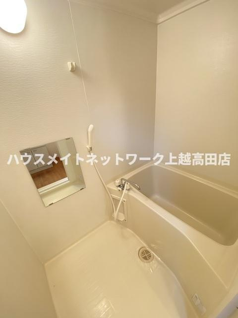 ＧＲＡＣＥ２１の浴室|浴室