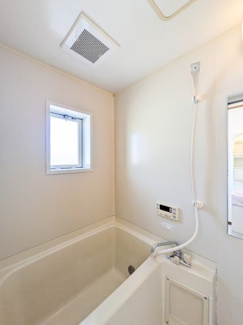 【浴室】 | ヴィエント