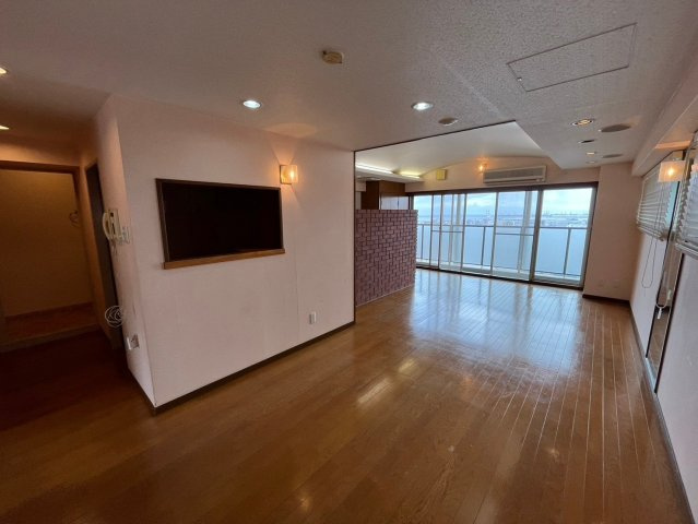 ルーチェ篠原北町の居間・リビング