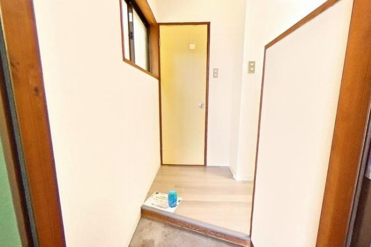 アサミハイツの玄関|シンプルで使いやすい玄関です