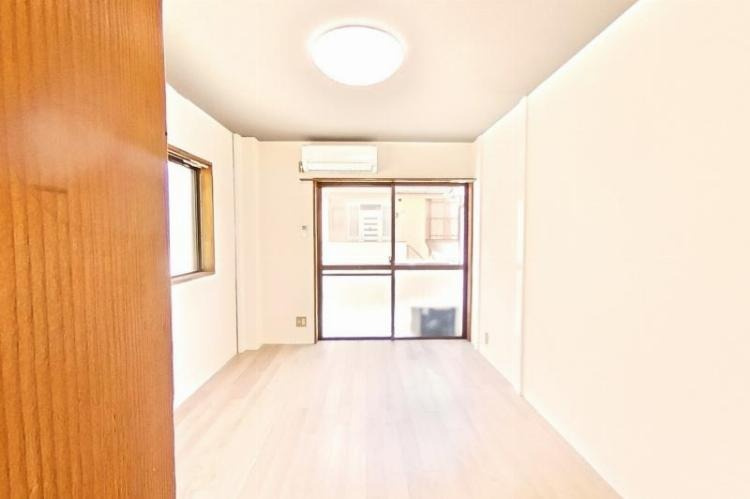 アサミハイツの洋室|スタンダードな洋室です