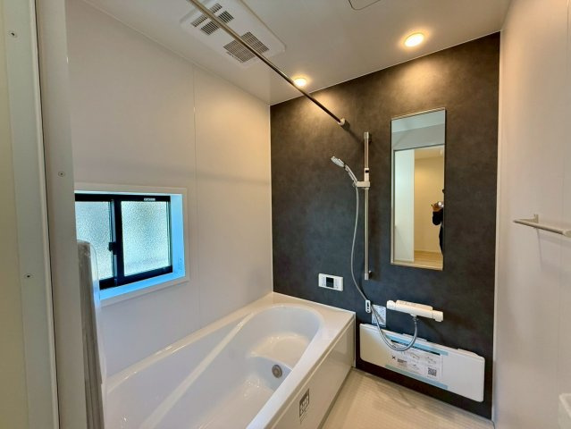 香美市土佐山田町百石町2棟 2号棟の浴室