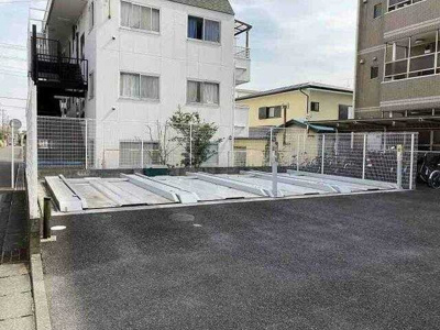 【駐車場】 | グランドゥール町田忠生(グランドゥールマチダタダオ)
