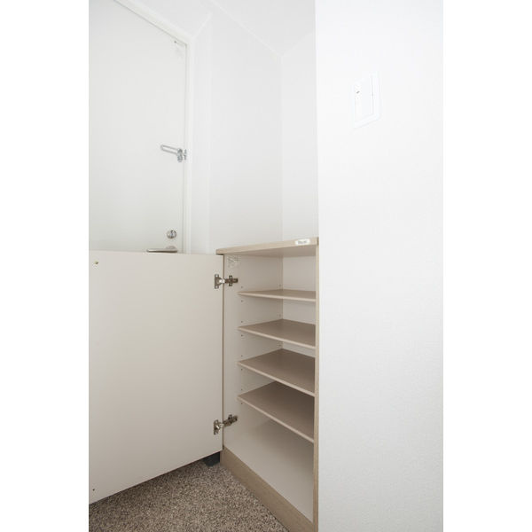 バウスクロス熱田日比野　名古屋市賃貸　仲介手数料無料の玄関