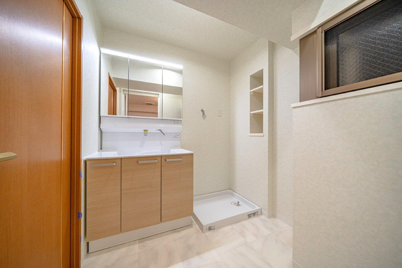 グレイス高畑　102号室の独立洗面台