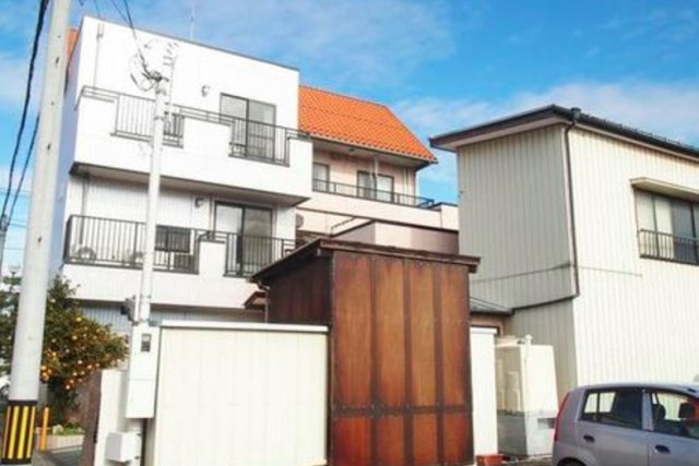 太田市浜町売店舗付住宅の外観