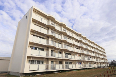 【外観】 | ビレッジハウス万丁目1号棟