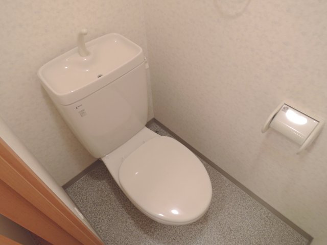 ラ・フォンテ摂津富田のトイレ