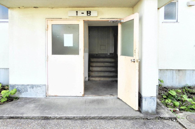 【エントランス】 | ビレッジハウス金ヶ崎1号棟