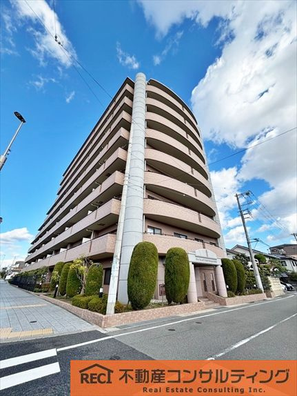 ダイアパレス広田山公園の外観