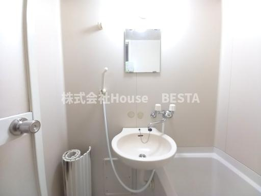 エスリード三宮第3の独立洗面台