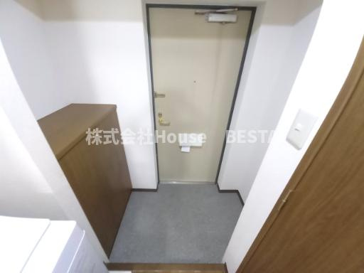 エスリード三宮第3の玄関