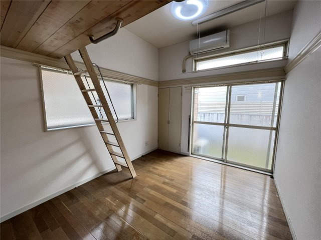 【寝室】エスペランサ東照宮
