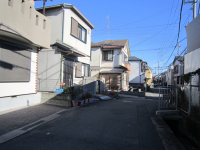 【前面道路含む現地写真】 | 西宮市　段上町５丁目　中古戸建