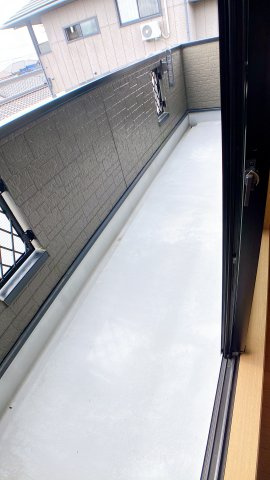 コート半田東Ａ棟のバルコニー