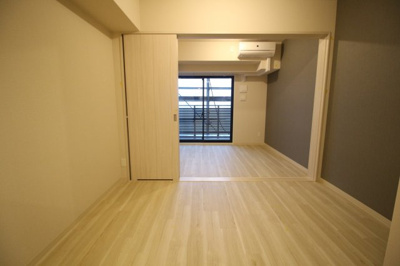 【洋室】 | クローバー・マーレ神戸