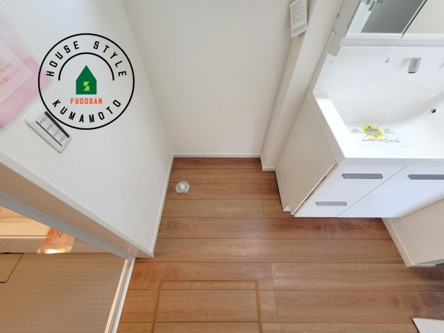 熊本市北区楠1丁目第2-2棟（2号棟）　のランドリースペース|ランドリースペースとなります。広々して有効的にご使用できます。 