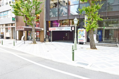 【エントランス】 | テッケンビル立体駐車場