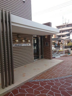 【エントランス】 | プラシードK2(プラシードケーツー)