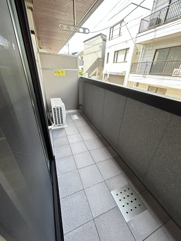 エストフォート上本郷のバルコニー|お洗濯にも便利なバルコニー付き