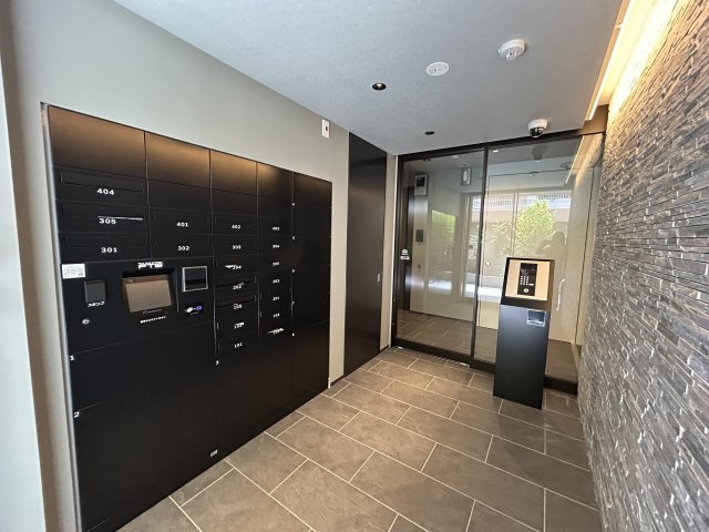 エストフォート上本郷のエントランス|落ち着いたエントランスです