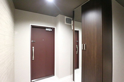 【玄関】 | メゾン豊中刀根山 | 弊社のファイナンシャルプランナーより、将来に向けた資金計画・住宅ローンの無料相談が皆様に大変ご好評頂いております！物件ご購入の前に、まずはお気軽にご相談くださいませ。