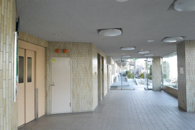 【ロビー】 | メゾン豊中刀根山 | エイブルだけの嬉しいサービス、ご用意しております。詳細は、お気軽に当社までお問合せ下さいませ！