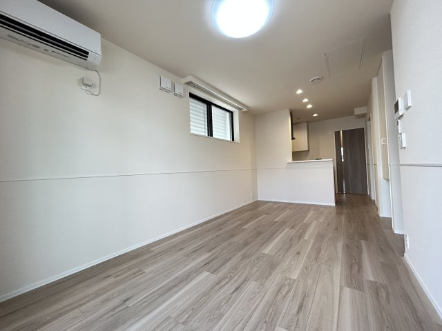 エストフォート上本郷の居間・リビング|こちらの居間で趣味の時間をお楽しみください
