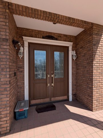 美原5丁目14　中古住宅のエントランス